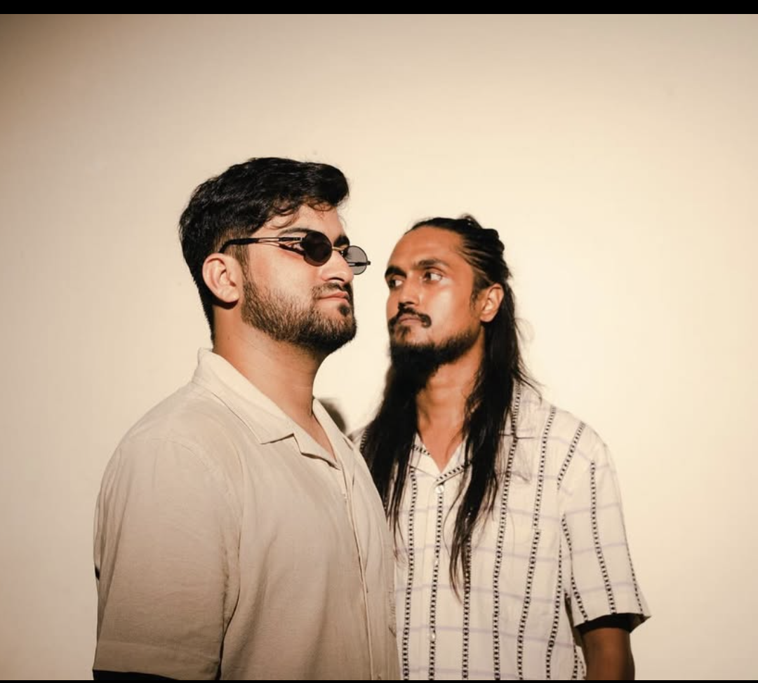 sid & yogi - Musical duo portrait